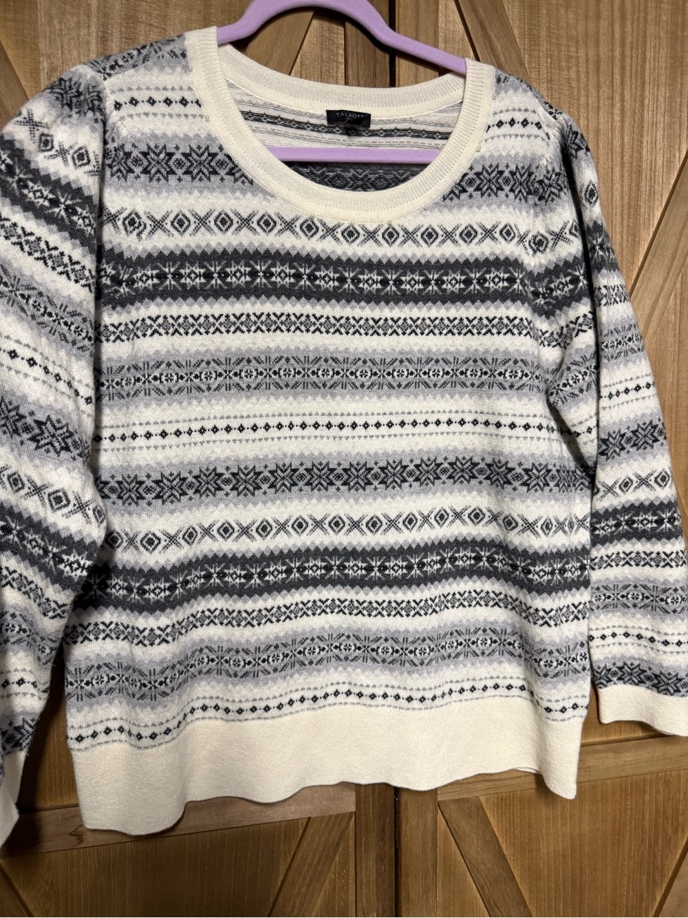 Talbots Plus 1X GUC White and Gray Fair Isle Thin Crewneck Sweater Pearl Accent